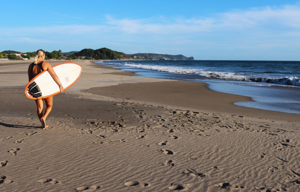 When is the best time to surf in Nicaragua 1