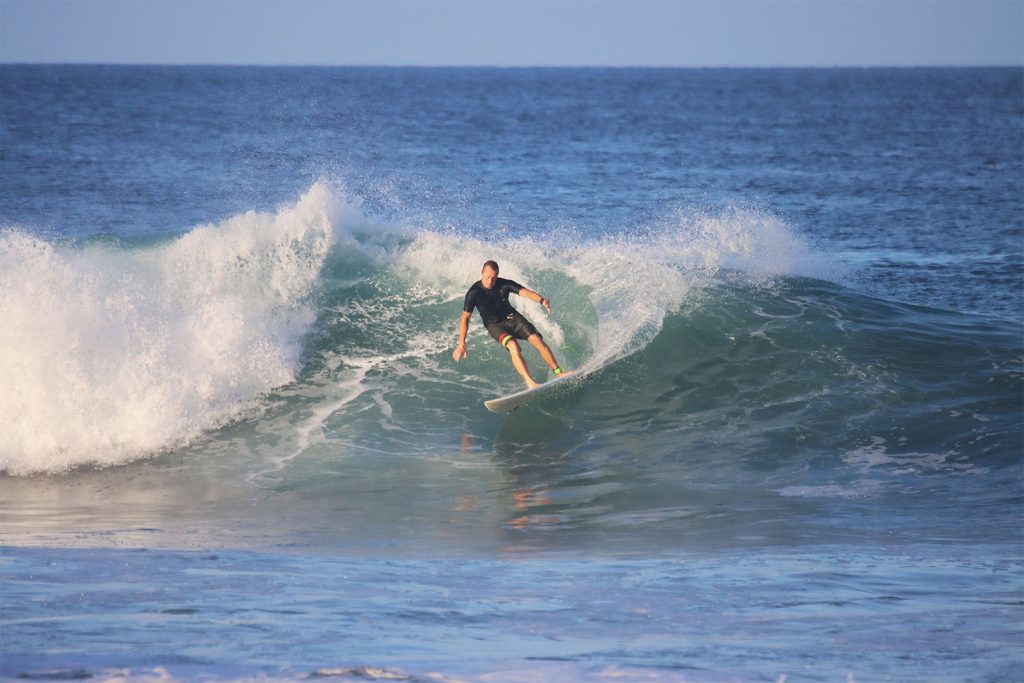 beginner-surfer-progression-from-whitewash-to-unbroken-green-wave-at-Popoyo-Nicaragua